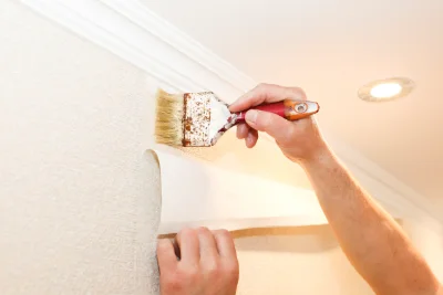 Pose de papier peint à Savennières — revêtements muraux et toiles de verre